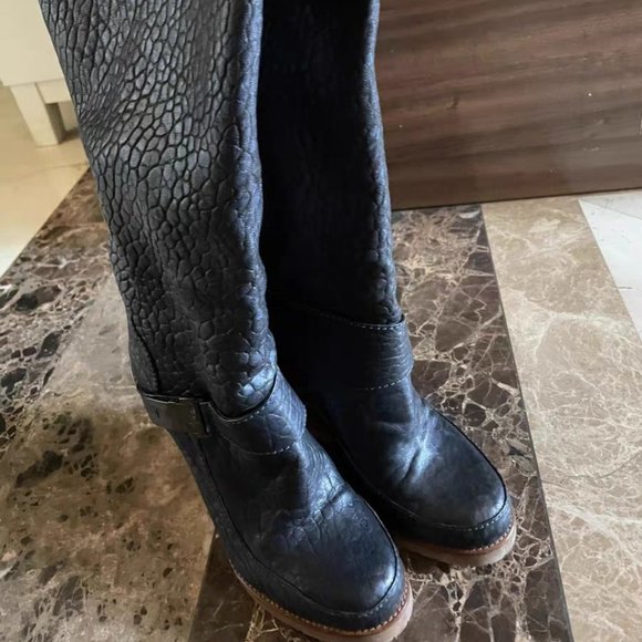 Rare Mulberry boots - Picture 1 of 3